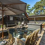 4 Bedroom Awesome In Dom wakacyjny