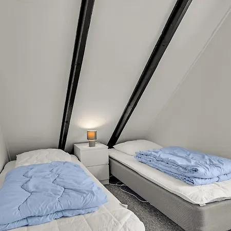 Cozy In With Wifi
