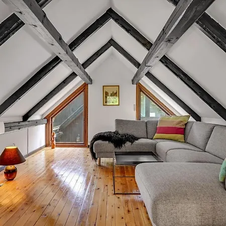 4 Bedroom Awesome In