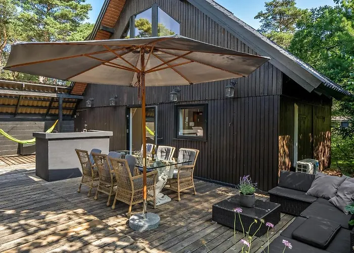 4 Bedroom Awesome In