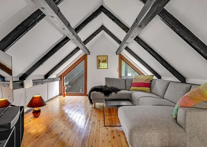 4 Bedroom Awesome In